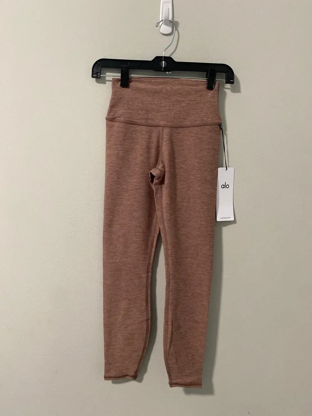 New Alo Yoga, Alosoft High-Waist 7/8 Highlight Legging, Pink Quartz Size XXS